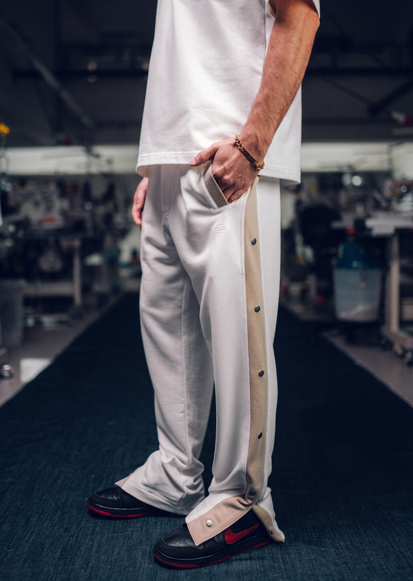 Calça Moletom Découper Bicolore – Off White/Beige