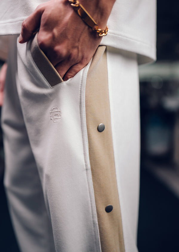 Calça Moletom Découper Bicolore – Off White/Beige