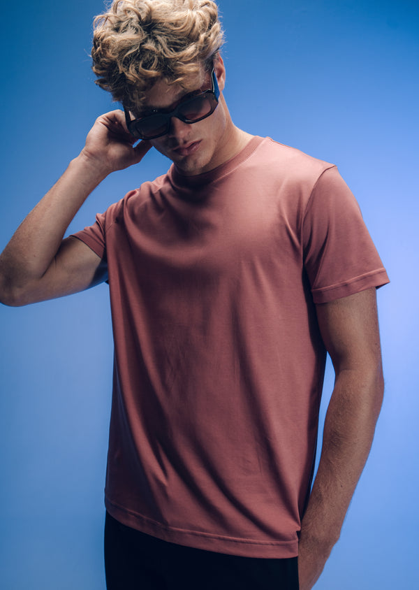 T-Shirt Pima Interloque Gola Média Terracota