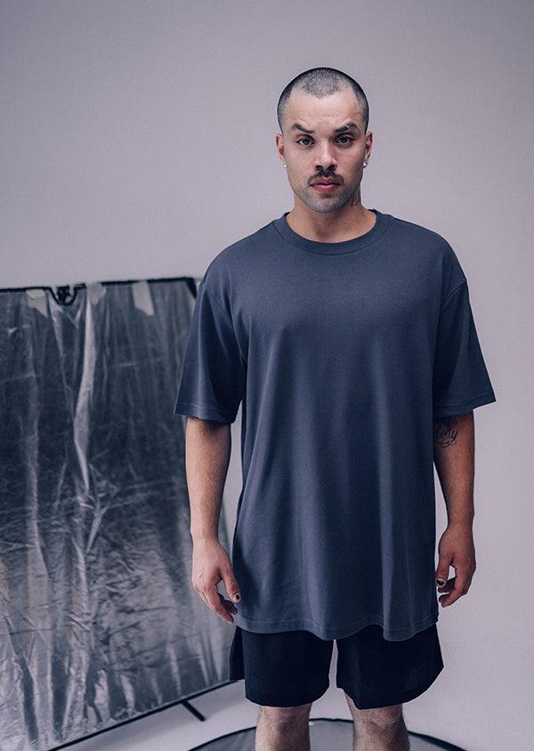 Camiseta Suedine Chumbo - Beau Goss